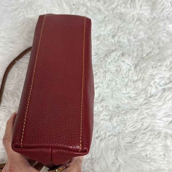 Dooney and Bourke Pebble Grain Domed Satchel / Crossbody - Picture 4 of 12